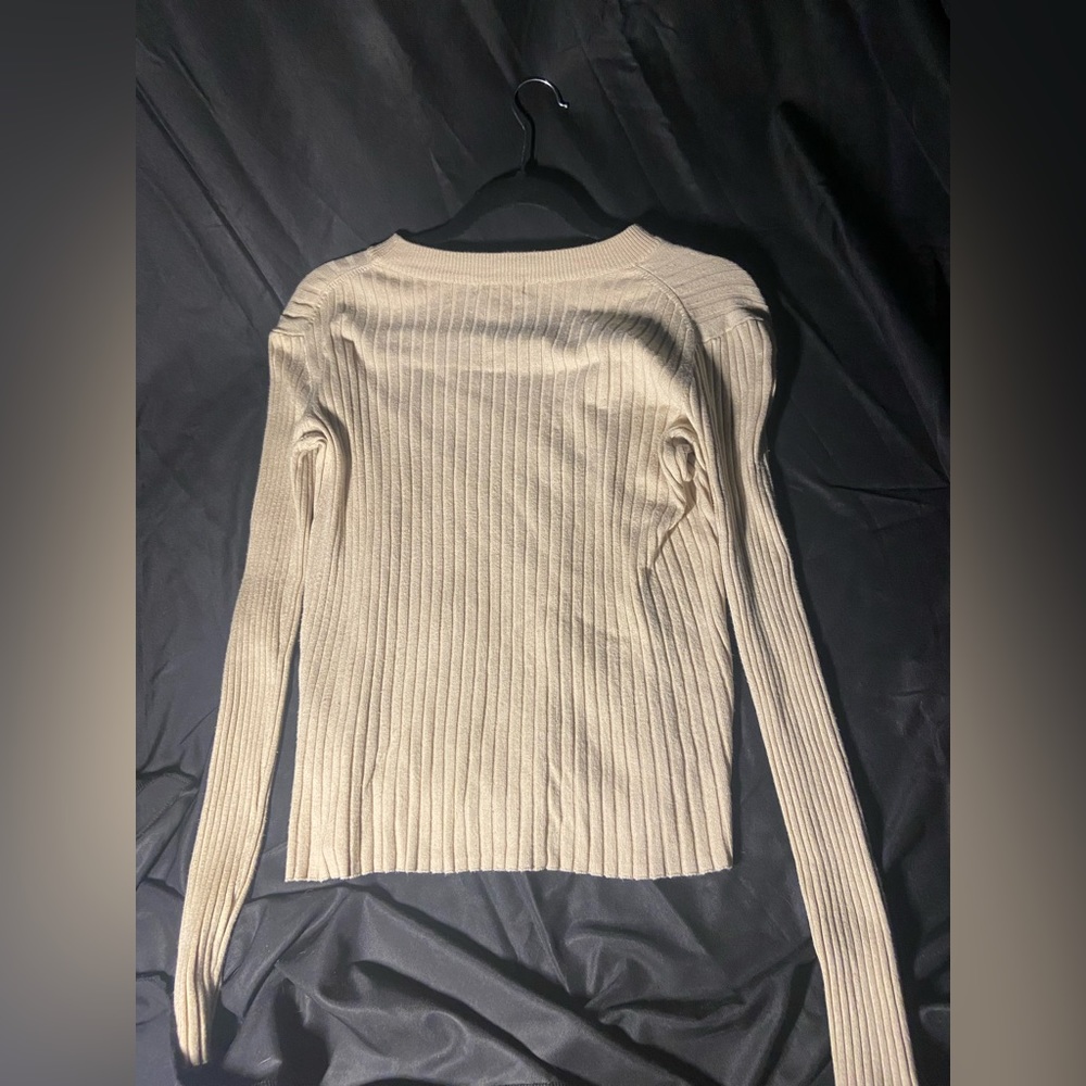 Beige Top - Picture 2 of 3